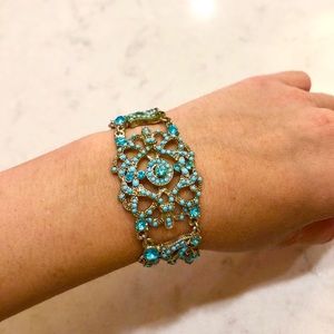 Gorgeous turquoise bracelet